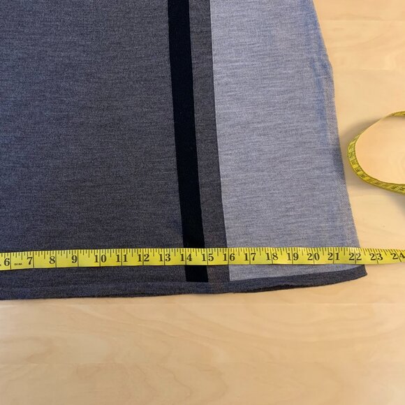 ELLEN TRACY Sweater Dress or Tunic - Picture 5 of 7